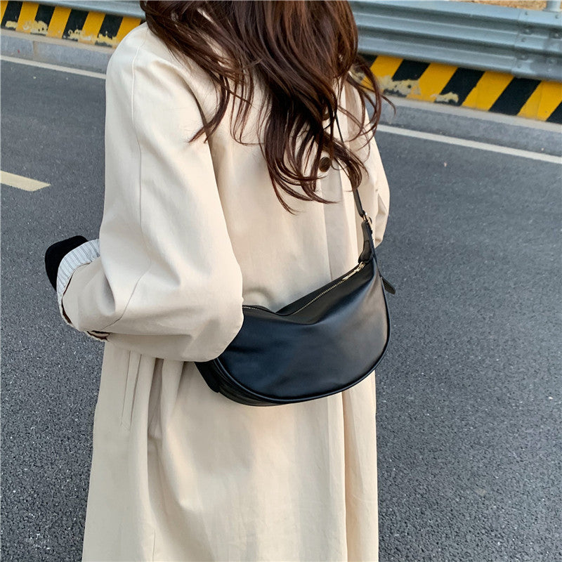 Bolsa Dumpling Bandolera — Minimalista