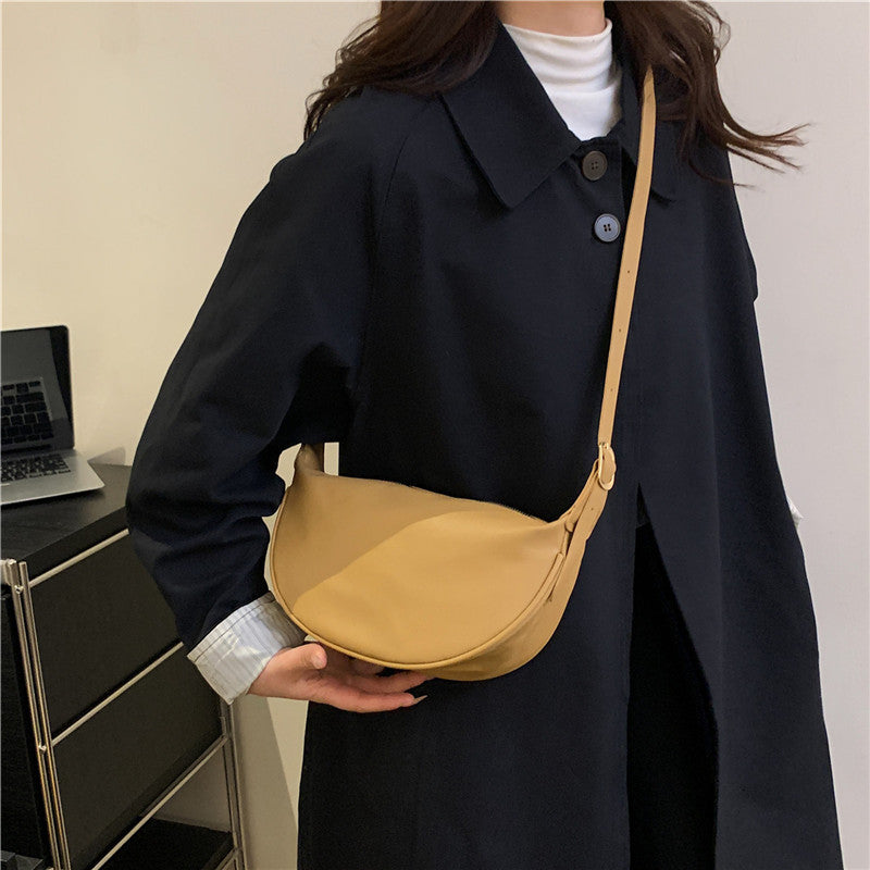 Bolsa Dumpling Bandolera — Minimalista