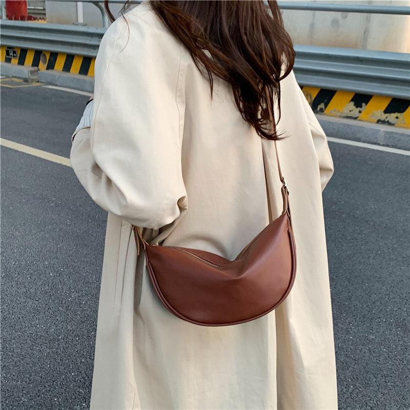 Bolsa Dumpling Bandolera — Minimalista